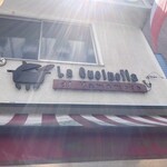 ラ・クチネッラ・ディ・ヤマモト - オシャレな看板♪