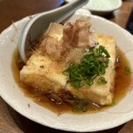 満天酒場 - 揚げ出し豆腐　※満天酒場定番メニューですが、個人的に好きな料理。他のお店でもだいたい食べてお店間の違いを楽しみます。