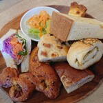 LE CORDON - パン盛り盛り、ドーン！