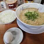 Yokurobo Fukumiya - 豚骨醤油ラーメン＋ライス定食