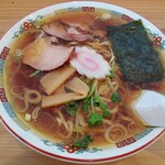 ラーメン処菊忠食堂 - 料理写真:ラーメン