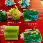 たでの葉 - 山菜盛合わせ