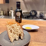 Raiz - 全粒粉のパン