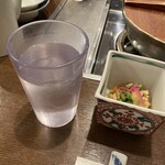 Shim Miura - 水を飲んでます