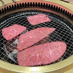 代官山 炭火焼肉 猿楽 - 