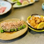 Fukusushi - シシトウとニンニク唐揚げハーフ