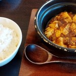 熊猫飯店 - 麻婆豆腐　ハーフサイズ（小辛）