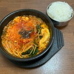 韓国伝統料理 チャングム - 料理写真:ユッケジャン　1,000円
