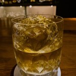 カーヴ - グレンモーランジィをロックで