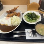 Katsuya - フル盛りプレート (海老フライ ハンバーグかつ から揚げ ベーコンエッグ カレー) Aセット