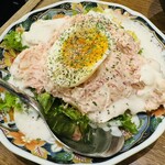 Robata To Oden Koronagirai - 半玉のせコロポテサラダ