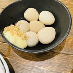 Robata To Oden Koronagirai - うずらにんにく醤油漬け