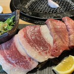 和牛A5雌牛と熟成牛舌 肉屋いちゆく - 