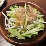 Gurie Taniguchi - サラダ
