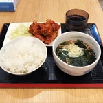 Manetsu Shokudou - 鶏チリ定食