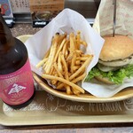 ピーティーズバーガー - 