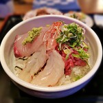 Sengyo Ebisuya - なかおち・白身・生えび丼