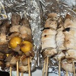 鳥乃家 三船峰延 姉妹店 - 左　もつ　　右　せい