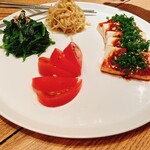 Spice Table. - 前菜拼盤