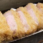 Meigara Tonkatsu Fukurou - 香川県産銘柄豚・オリーブ豚上ロース。