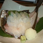 味人 - 泳がせ 目板カレイの造り  動画じゃないのが残念！