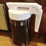 うなぎの豊川 - お茶のピッチャーが各席に配置されていました！