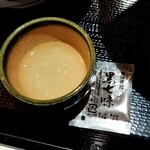 とんかつ六角箸 - すだち汁、黒七味