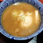 とんかつ六角箸 - つけ汁アップ