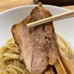 自家製麺 つきよみ - ＼(=^‥^)/’`豚バラチャーシュー☆