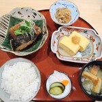 割烹はがた - 割烹　はがた　煮魚定食