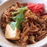 なか卯 - 牛すき丼。紅しょうがを、乗せてみました～。