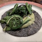 ロス タコス アスーレス - 山菜のモレベルデ