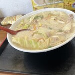 246424027 - 夫はちゃんぽん麺(並 ¥950, 太麺)