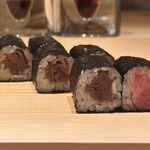 鮨 一幸 - トロ巻きと干瓢巻き