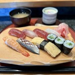 しほう田 - にぎり鮨ランチ…￥1,300円