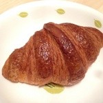 クロワッサン（270円）