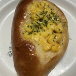 ３丁目のちいさなパン屋さん - 北海道バターのコーンパン＠170円＋税