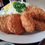 食事処千葉 - カキフライとイカメンチカツ