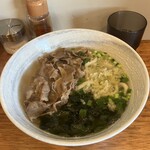 牛かすうどん りっちゃん - 料理写真: