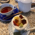 佳芳　みつ蜂 - 