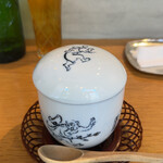 スシコーヒー - 鳥獣戯画の器が楽しい