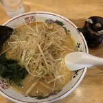 Ramen Sawa - ネギみそらーめん860円ニンニク120円