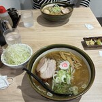 ラーメン 郷 - 塩とネギ