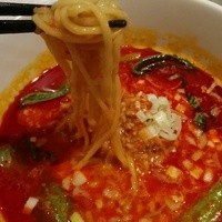 御膳房 六本木店 - タンタン麺リフト