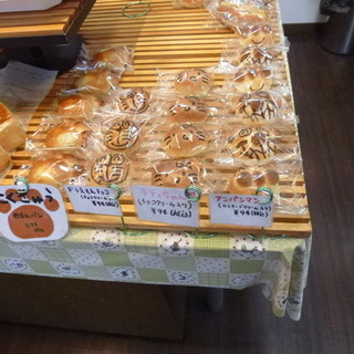 モンマルトル_2