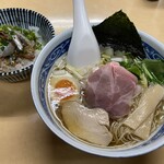 中華そば よしかわ - 