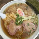 Kakoi Shokudou - ワンタン麺