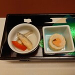 日本料理あじさい - ◯鶏の明太焼き
甘味感の付けてある
鶏肉に明太子の美味しさプラスしてる

◯公魚南蛮漬け
ワカサギの南蛮漬けとなる
爽やかな酸味とスッキリ甘味と
ワカサギの味わいで美味しい