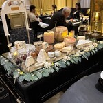 ガストロノミー ジョエル・ロブション - チーズワゴン