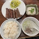 牛たん料理 閣 - 